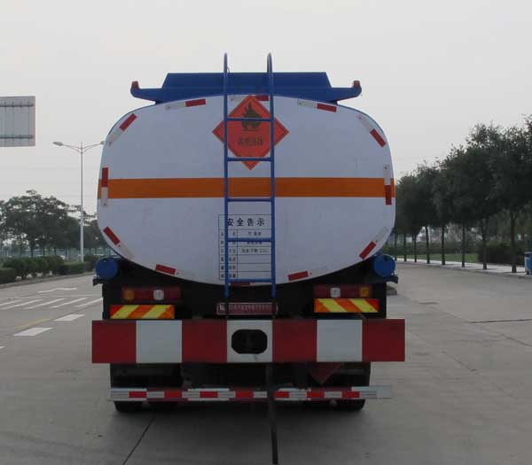 國四陜汽德龍后八輪油罐車