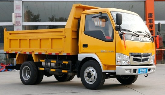 金杯核動(dòng)力自卸車