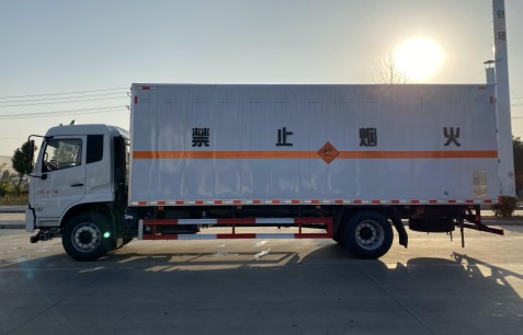 國六東風(fēng)天錦6.2米/6.6米/6.8米爆破器材運輸車