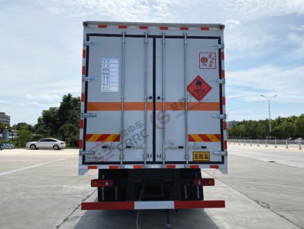 國六東風(fēng)天錦6.2米/6.6米/6.8米易燃?xì)怏w廂式運(yùn)輸車_湖北楚勝汽車