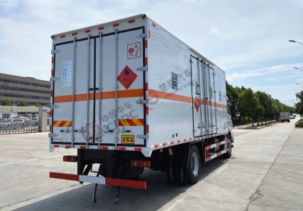 國六東風(fēng)天錦6.2米/6.6米/6.8米易燃?xì)怏w廂式運(yùn)輸車