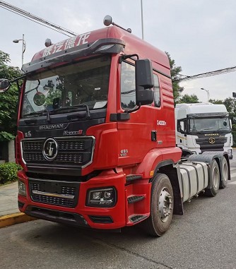 庫(kù)存陜汽德龍新款M3000S牽引車(chē) 庫(kù)存陜汽德龍新款M3000S牽引車(chē)
