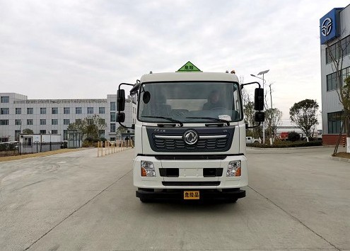 力神國六東風(fēng)天錦飛機加油車多方位圖片 力神國六東風(fēng)天錦飛機加油車多方位圖片