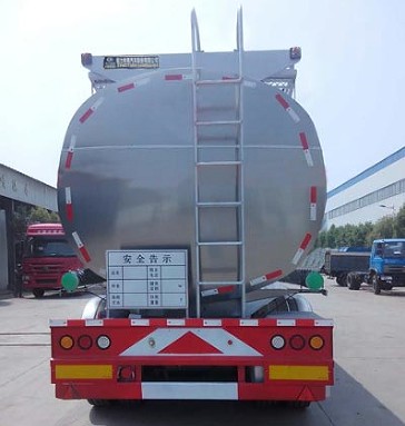 程力威牌CLW9400GSYLV型鋁合金食用油運(yùn)輸半掛車