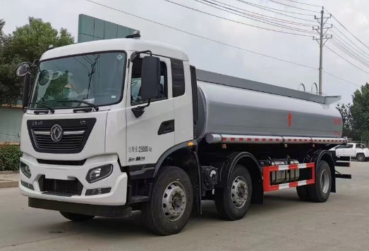 東風(fēng)天錦小三軸食用油運(yùn)輸車_潤知星牌SCS5251GSYDFH6型食用油運(yùn)輸車 東風(fēng)天錦小三軸食用油運(yùn)輸車_潤知星牌SCS5251GSYDFH6型食用油運(yùn)輸車