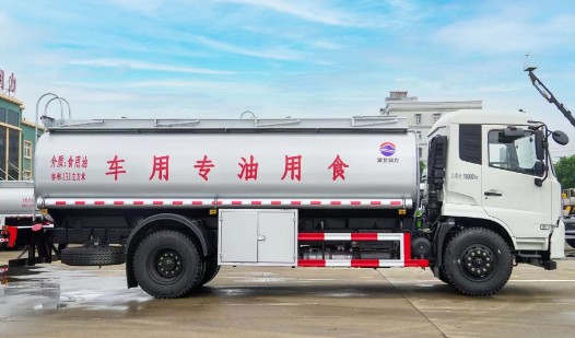 東風(fēng)天錦12方食用油運輸車_潤知星牌SCS5180GSYDFH6型食用油運輸車 東風(fēng)天錦12方食用油運輸車_潤知星牌SCS5180GSYDFH6型食用油運輸車