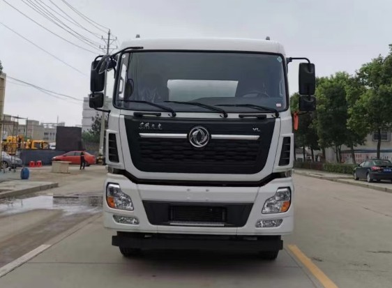 東風(fēng)天龍前四后八普通液體運(yùn)輸車_潤(rùn)知星牌SCS5311GPGDFH6型普通液體運(yùn)輸車 東風(fēng)天龍前四后八普通液體運(yùn)輸車_潤(rùn)知星牌SCS5311GPGDFH6型普通液體運(yùn)輸車